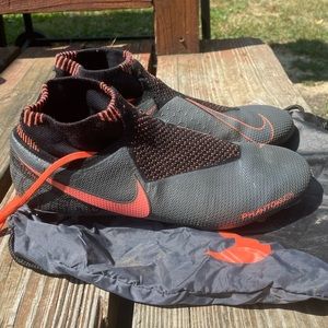 Nike Phantom Vision Elite Size 10